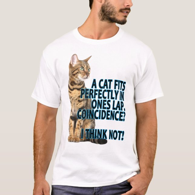 CAMISETA UM CAT FIT PERFEITAMENTE EM UNS DOBRA. .PNG (Frente)