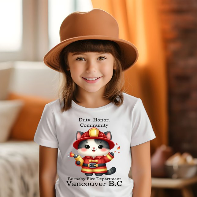 Camiseta Um corajoso gato bombeiro pronto para salvar! (Criador carregado)