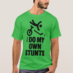 Camiseta Um curioso jogador de hóquei monociclo monociclo E