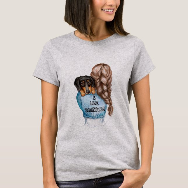 Camiseta Um Dachshund e uma garota amante do Dachshances (Frente)