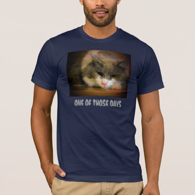 Camiseta Um daqueles dias de Gatinho triste (Frente)
