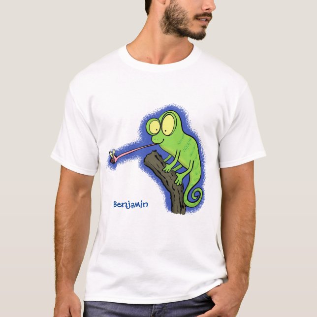 Camiseta Um desenho animado verde-feliz chameleon lagarto (Frente)