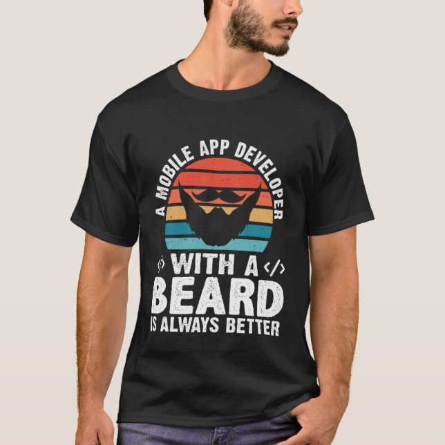 Camiseta Um Desenvolvedor De Aplicativos Móveis Com Uma Pla (Frente)