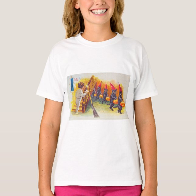 Camiseta Um Dia das Bruxas (Gatos Negros) (Frente)