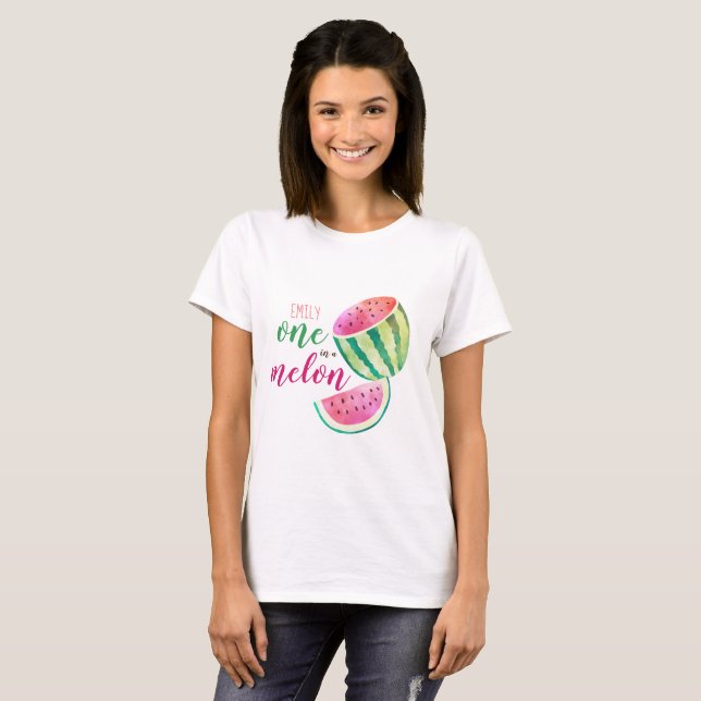 Camiseta Um em Melão Tropical Melancia Aquarela Rosa (Frente Completa)