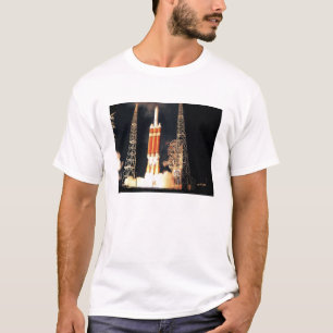 Camiseta Um foguete pesado do delta IV tira