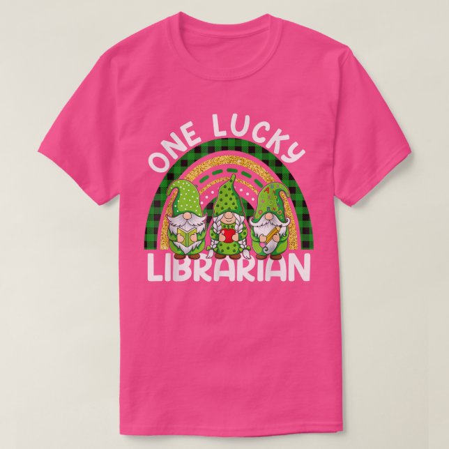 Camiseta Um gnomo da Bibliotecária Sortuda St Patricks Rain (Frente do Design)
