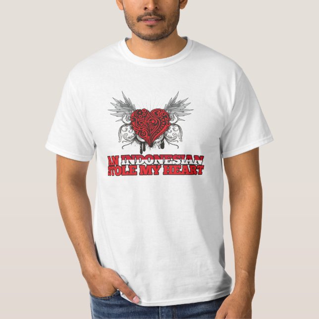 Camiseta Um indonésio roubou meu coração (Frente)