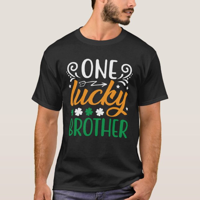 Camiseta Um Irmão Sortudo, Saint Patrick (Frente)
