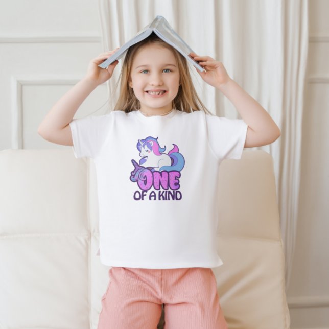 Camiseta Um Kawaii Kids Unicorn (Criador carregado)