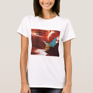 Camiseta Um lugar para tirar uma folga do noticiário