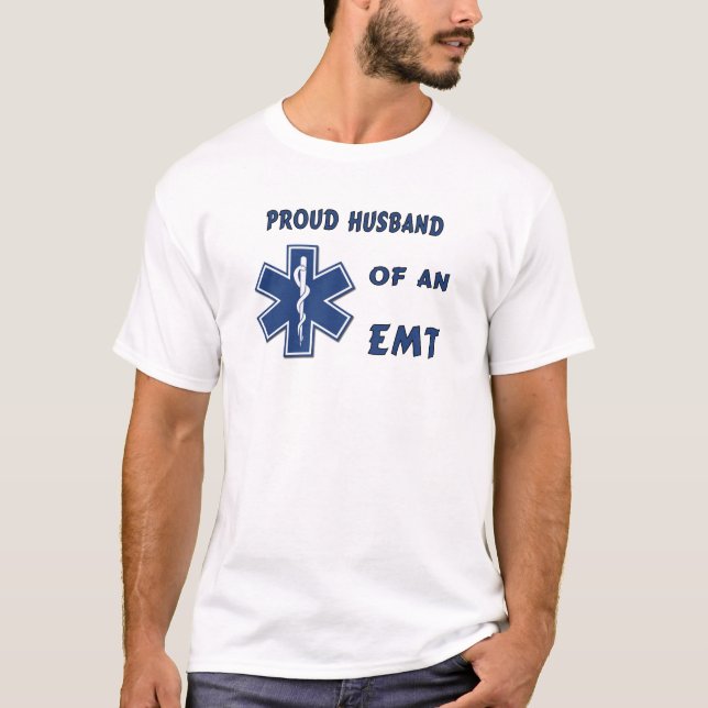 Camiseta Um marido orgulhoso de EMT (Frente)
