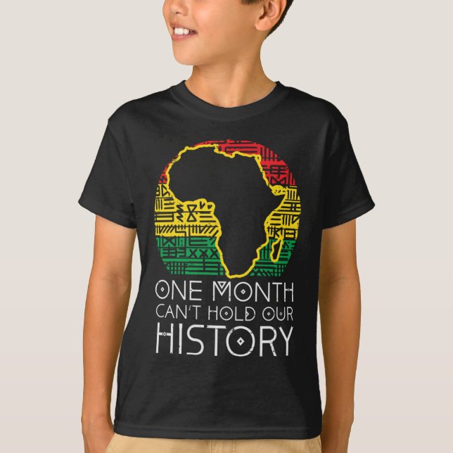 Camiseta Um Mês Não Consegue Manter Nossa História Pan-Afri (Frente)