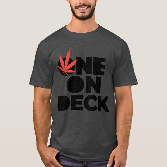 Camiseta Um no Deck (Frente)