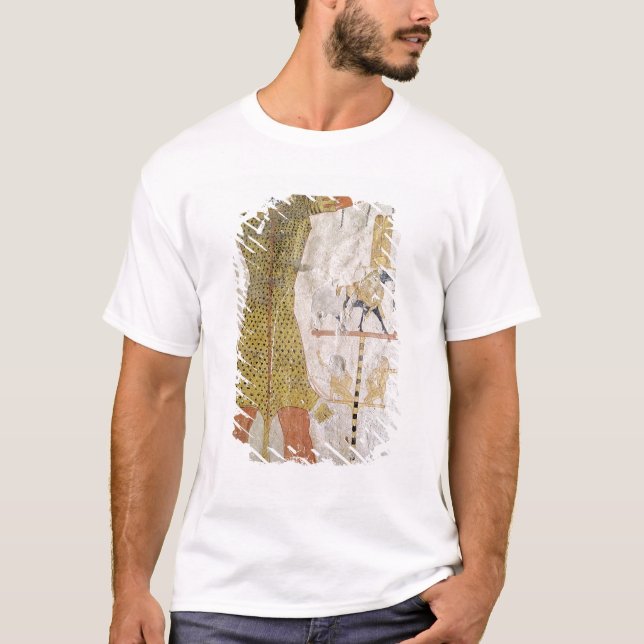 Camiseta Um padre de Inmutef que faz um oferecimento (Frente)