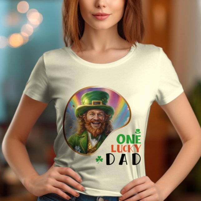 Camiseta Um Pai Sortudo - Legendas Leprechaun (Criador carregado)