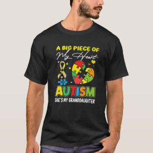Camiseta Um Pedaço Do Meu Coração Tem Autismo A Minha ne