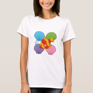 Camiseta Um Peixe Tropical Laranja e Conchas Coloridas Past