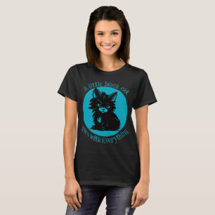 Camiseta Um pequeno gato preto vai com tudo V2