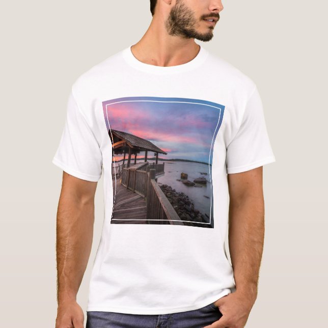 Camiseta Um por do sol bonito (Frente)