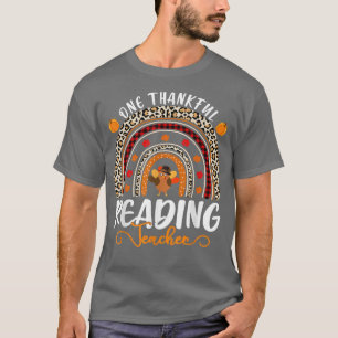 Camiseta Um Professor Que Lê Graças A Ação De Graças Rainbo