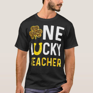 Camiseta Um Professor Sortudo Deu Shamroc do Dia de São Pat