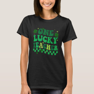 Camiseta Um Professor Sortudo Groovy Retro Dia de São Patrí