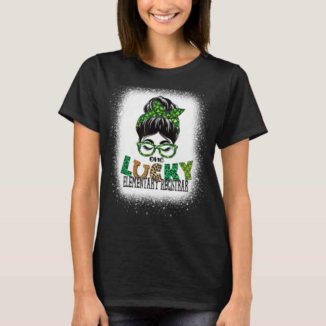 Camiseta Um Registrador Elementar Sortudo, Rua Branqueada P (Frente)