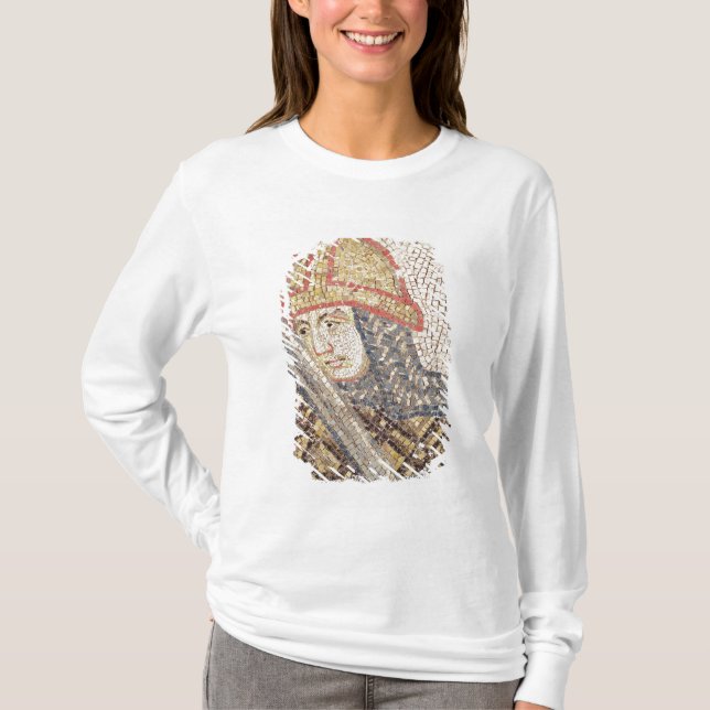 Camiseta Um soldado com uma espada (Frente)
