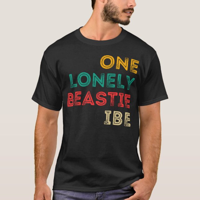 Camiseta Um Solitário, Beastie I Be (Frente)