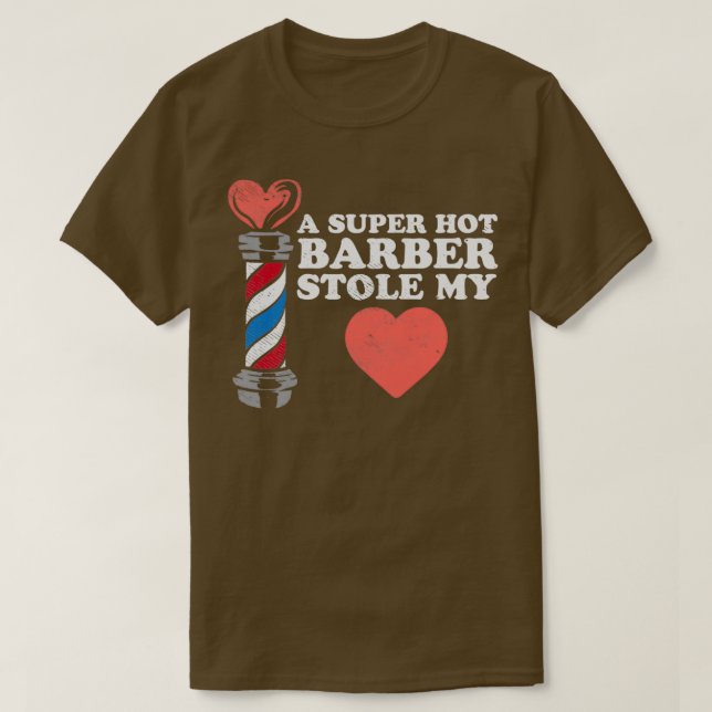 Camiseta Um Super Barbeiro Roubou Meu Coração 2 (Frente do Design)