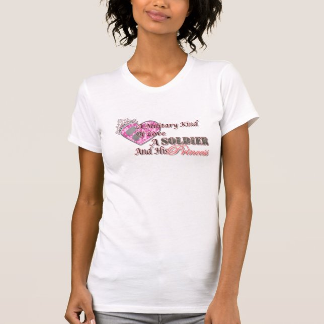 Camiseta Um tipo militar do amor (PARA o AZEVINHO) (Frente)