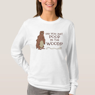 Camiseta Um Urso Popa Na Floresta?
