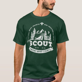 Camiseta UM VERDADEIRO SCOUT SABE O QUE CONTA DE branco