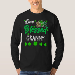 Camiseta Uma Abençoada vovó C Dia de São Patrício irlandês