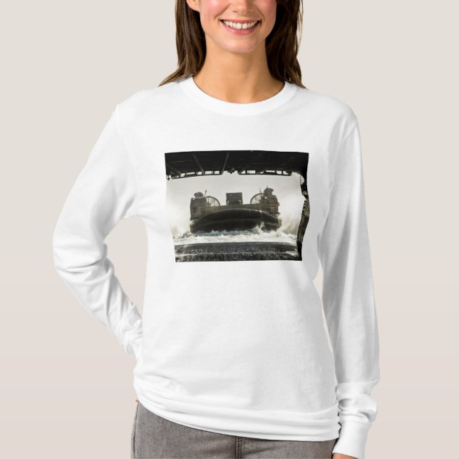 Camiseta Uma almofada de ar do artesanato de aterrissagem s (Frente)