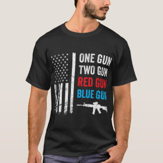 Camiseta Uma Arma Duas Armas Vermelhas Armas Azuis - Armas 
