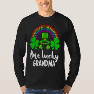Camiseta Uma Avó Sortuda Dia de São Patrício Avó