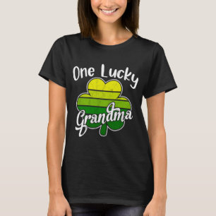 Camiseta Uma avó Sortuda Nana Irish C Dia de São Patrício