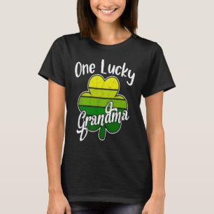 Camiseta Uma avó Sortuda Nana Irish C Dia de São Patrício