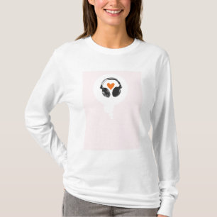 Camiseta Uma bolha do pensamento com um coração e os fone