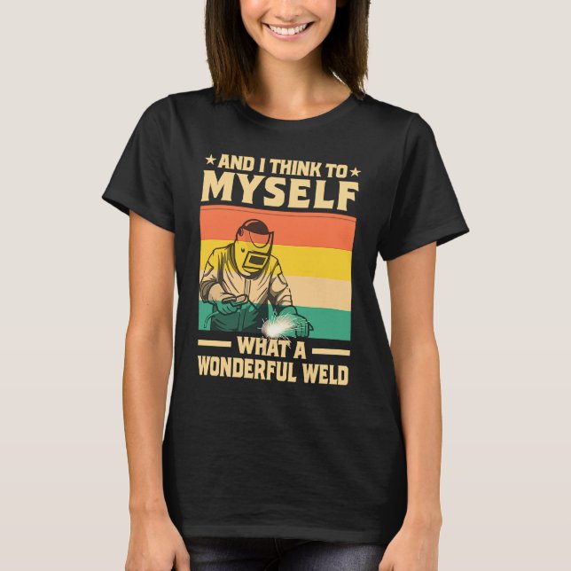 Camiseta Uma Caixa De Ferramentas Dispendiosa Nunca Fez Um  (Frente)