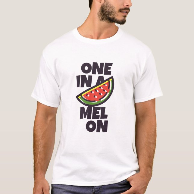 Camiseta Uma Em Uma Pedra Moderna Simples E Engraçada De Me (Frente)