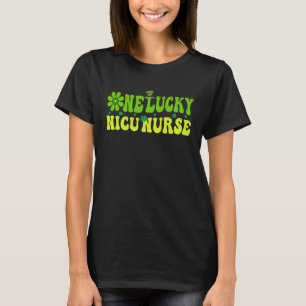 Camiseta Uma Enfermeira da NICU Sortudo Enfermeira Shamrock