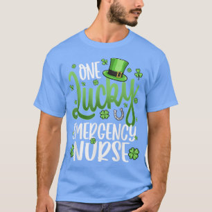Camiseta Uma enfermeira de emergência sortuda Shamrock Leop