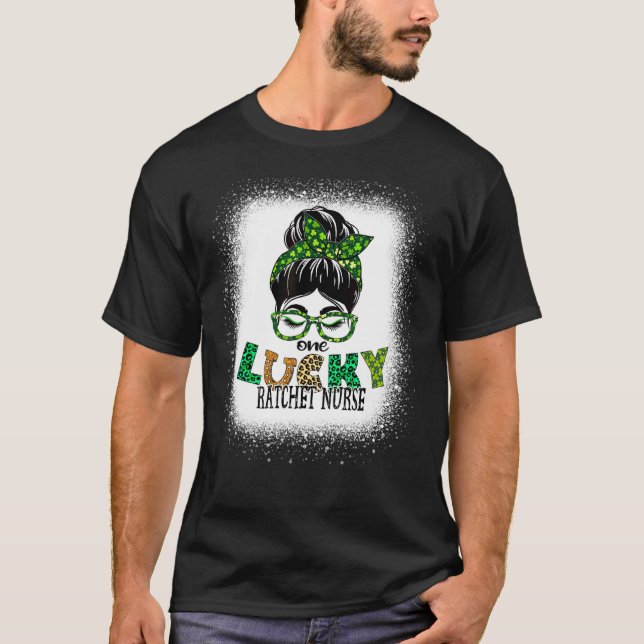Camiseta Uma Enfermeira De Ratchet Enfermeira Sangrenta San (Frente)
