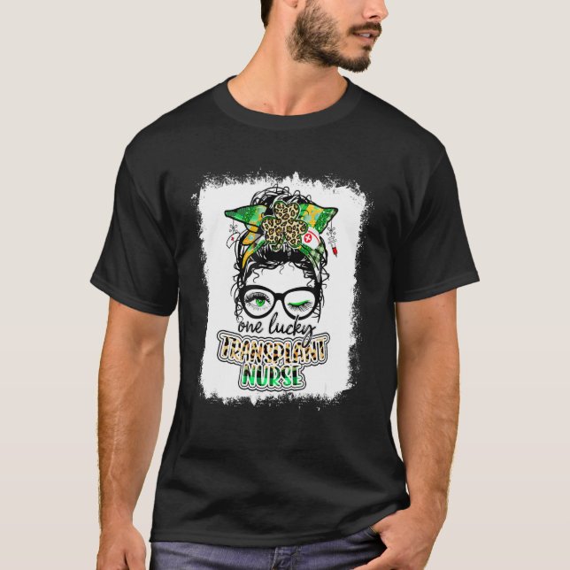 Camiseta Uma Enfermeira De Transplante Sortudo Uma Enfermei (Frente)