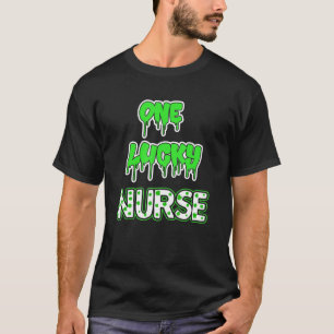 Camiseta Uma Enfermeira Sortuda Rn Icu Er Dia de São Patríc