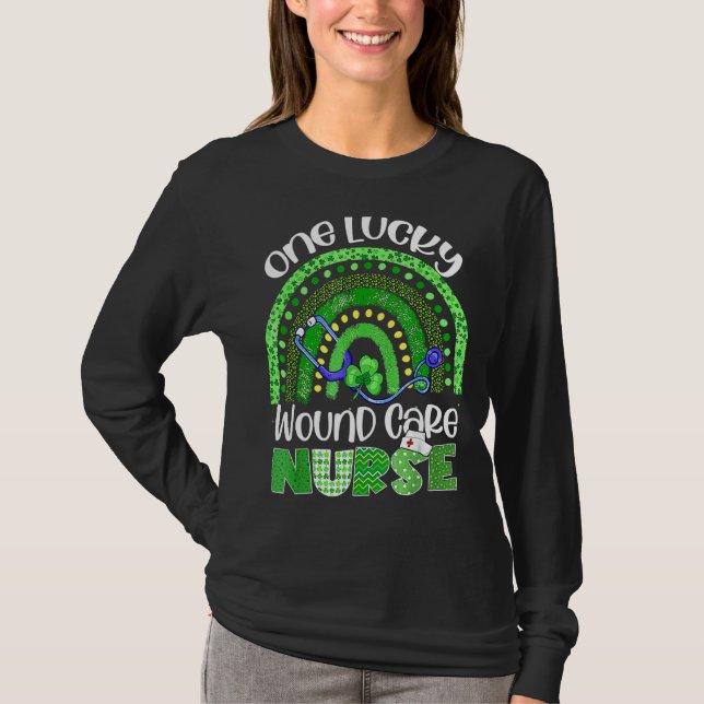 Camiseta Uma Enfermeira Sortuda, Rua de Stethoscope Patrick (Frente)