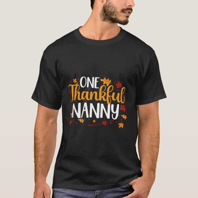Camiseta Uma Família de Ação de Graças de Nanny, Turquia (Frente)
